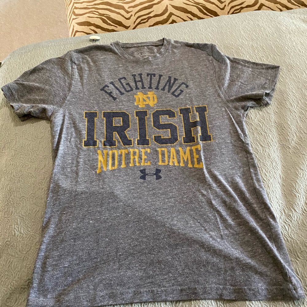 Gray Under Armour Fighting Irish tshirt small